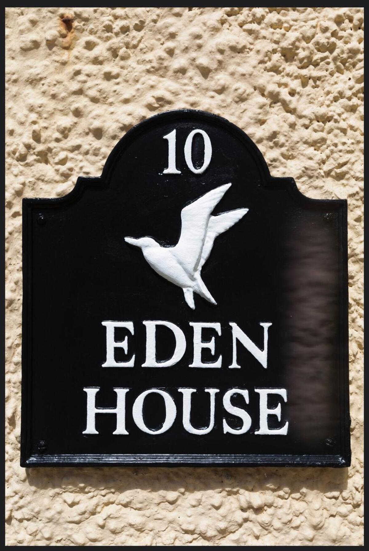 Eden House - Beach Apartments & Suites 圣赫利尔泽西 外观 照片